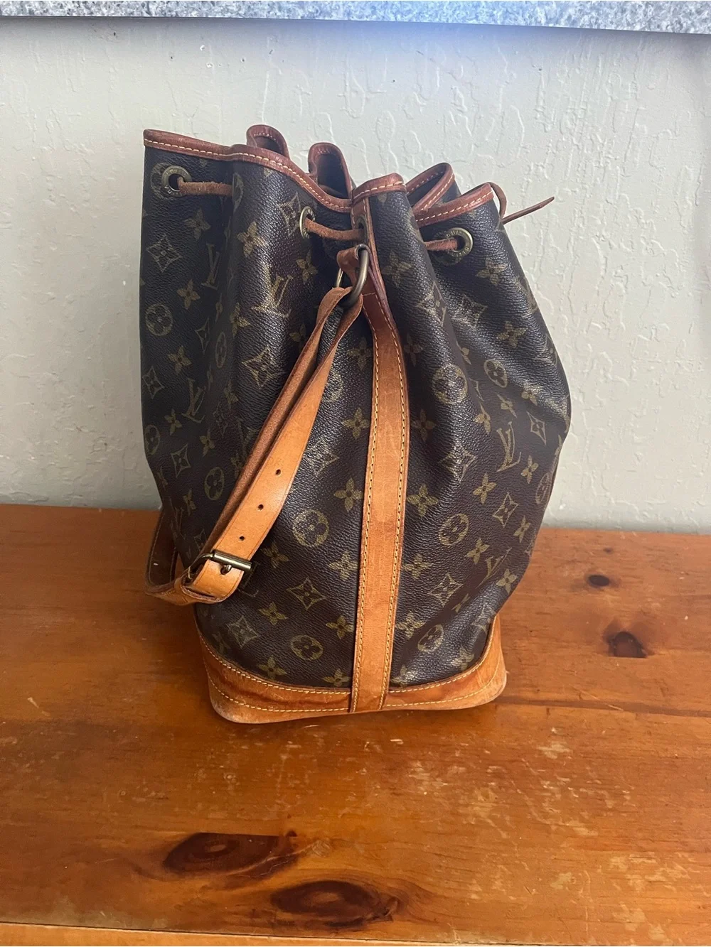 Vintage 80’s Louis Vuitton noe bucket bag